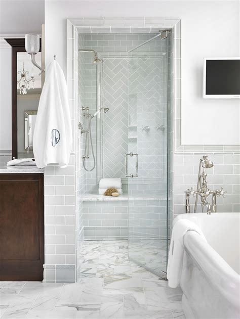 35 Stunning Subway Tile Bathroom Ideas