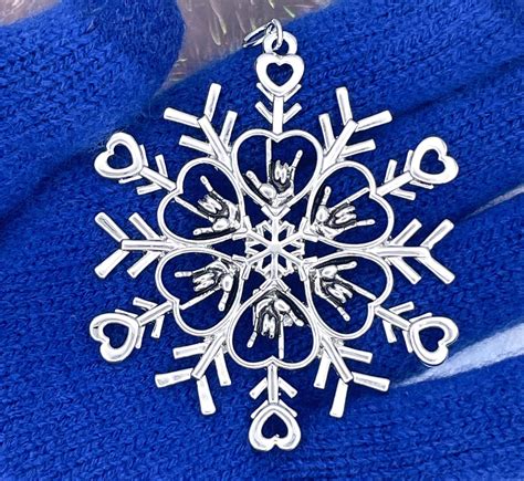 ASL I love you SnowWonders ® Snowflake Ornament, 6060 American Sign La – Shop Palmers