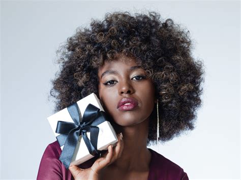 Beauty Products and Tools - Essence | Essence