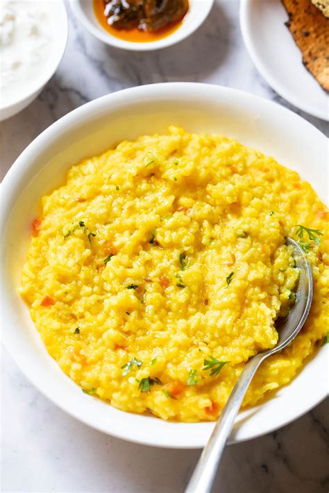 Khichdi Recipe | Moong Dal Khichdi (2022)