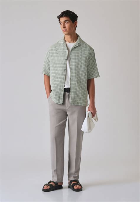 Buy Check Shirts for Men | Banana Club