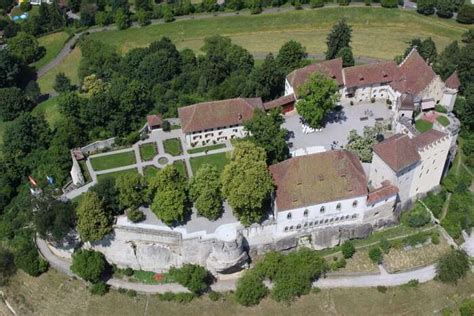 5 Zurich Castles That Look Straight Out Of Your Dreams
