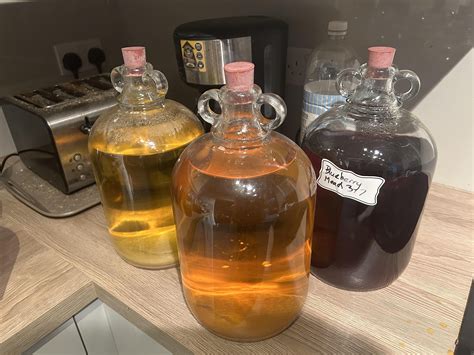 Today was bottling day! : r/mead