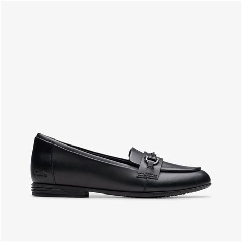Girls Finja Loafer Older Black Leather Loafers | Clarks