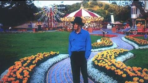 Neverland Ranch: Michael Jackson's fantasy estate with an amusement ...
