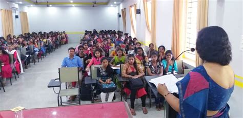 Welcome to the official website of SN College Chempazhanthy