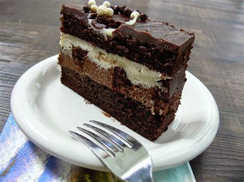 costco tuxedo cake recipe