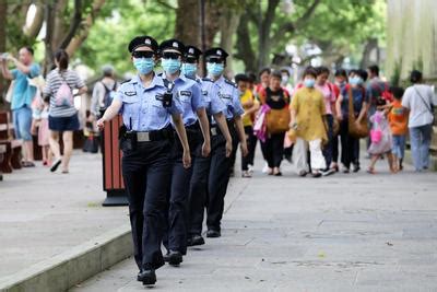 浙江舟山：“黑科技”神器助力景区疫情防控-人民图片网