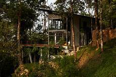 Tropical Forest Home Designs Sustainable Constructions by The Deck House Traditional Model With Modern Materials Tropical Forest Home Designs Sustainable Constructions