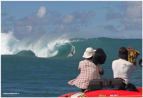 Teahupoo Code Red 的图像结果