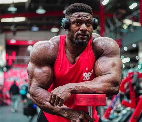 Calisthenics Push Workout Routine - No Equipment (with PDF) | Dr Workout