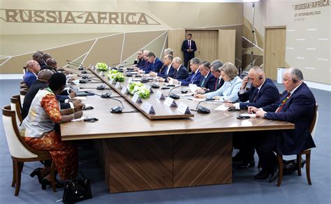 Meeting with President of Uganda Yoweri Kaguta Museveni • President of Russia