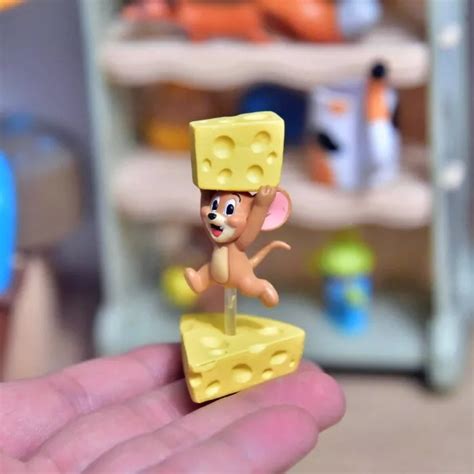 Mini Tom & Jerry Action Figure - Nostalgic Collectible & Gift | Tinyminymo