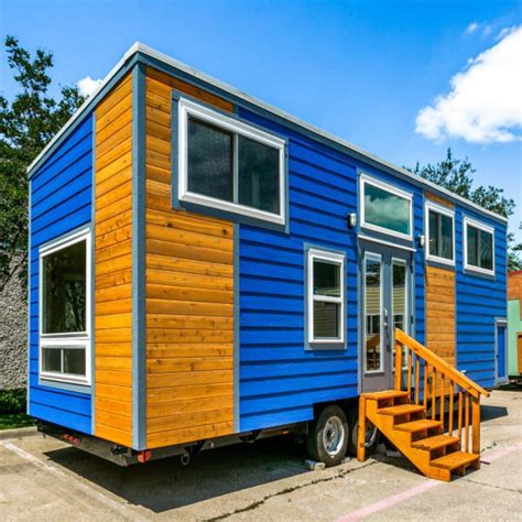 32' Chuy's House is a Tiny Homesteader Deluxe Home on Wheels