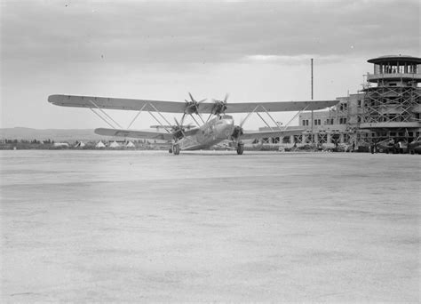 First Flight 的图像结果