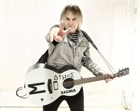 The Alarm's Mike Peters Dies Of Cancer At 66 - SPIN