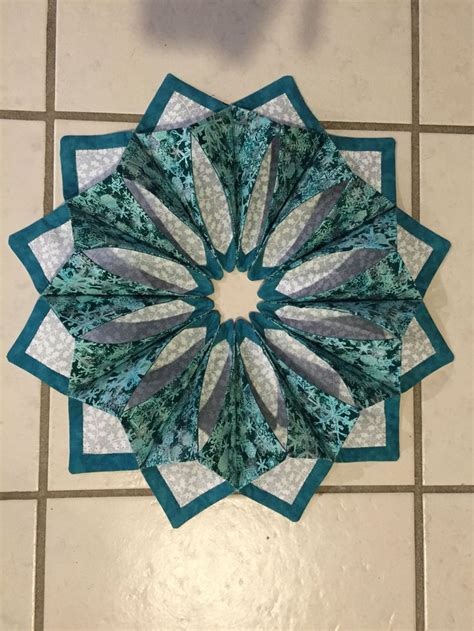 Image result for Fold N Stitch Wreath Pattern Tutorial