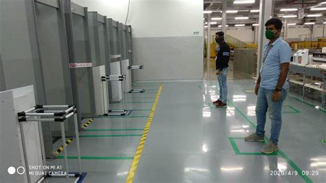 An inside look at our fulfillment centres during COVID-19 - About ...