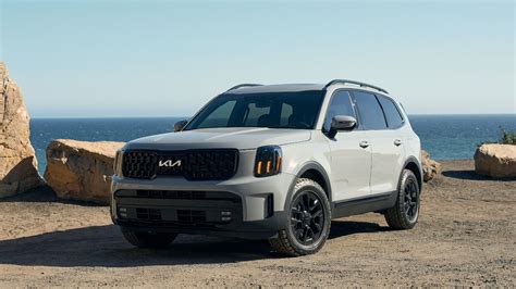 10 Fastest Korean Cars On The Market Today