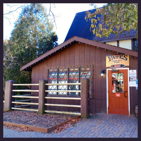 Village Shops – Canterbury Village – Lake Orion