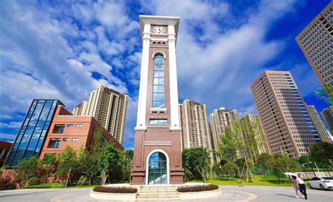 重庆第一双语学校国际部校园风采-远播国际教育