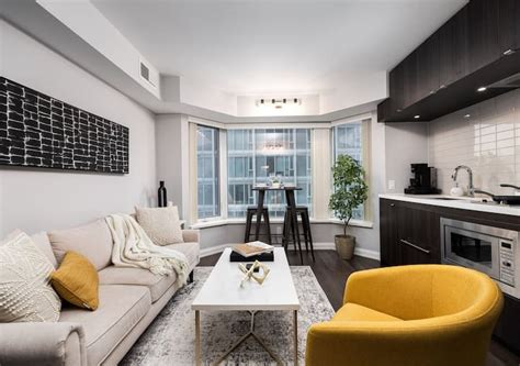 One of Toronto's finest 1BR Condo with a WFH Setup - Apartments for ...