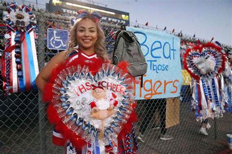 Why Do We Wear Mums For Homecoming | Storables