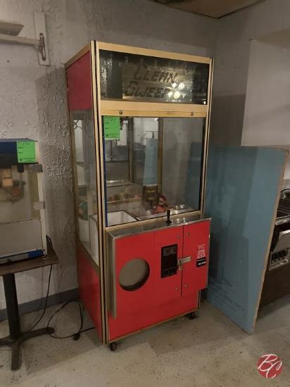 Clean Sweep Claw Machine 的图像结果