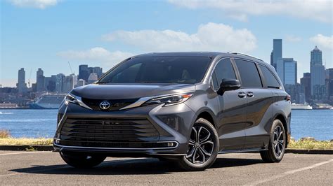 2026 Toyota Sienna Review: Expert Insights, Pricing, and Trims