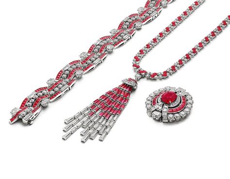 宝格丽bulgari珠宝：完美设计、顶级材质和最高工艺的结合_珠宝设计_珠宝之家