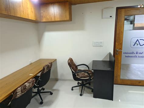 I SQUARE CORPORATE PARK | OFFICE FOR RENT IN SCIENCE CITY