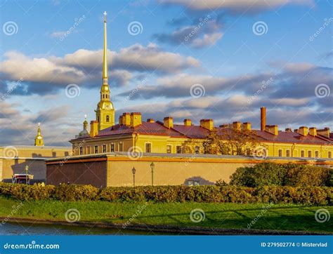 Peter and Paul Fortress on Hare Island at Sunset, Saint Petersburg ...