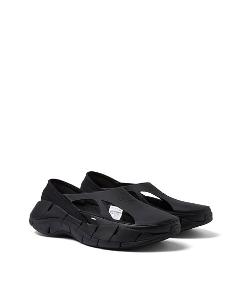 Maison Margiela x Reebok Tier 1 Sneakers - Black | Garmentory