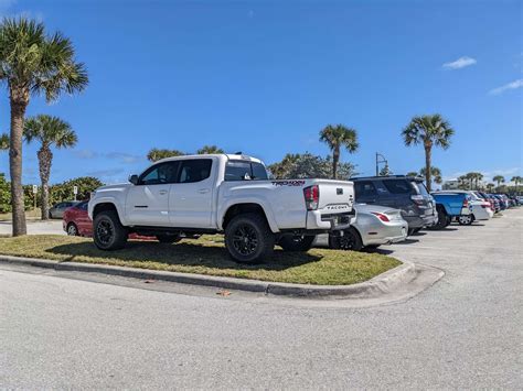 What Are the Most Fuel Efficient Trucks Available in 2022? - Mortons on ...