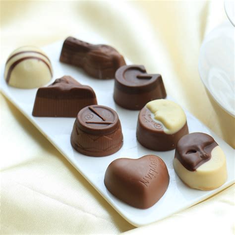 巧克力甜品零食摄影高清图片 - 爱图网