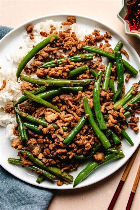 Ground Chicken Stir Fry With Green Beans (healthy, flavorful)
