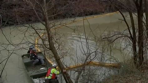 Philadelphia Monitoring Water Supply After Spill From Chemical Plant - The New York Times