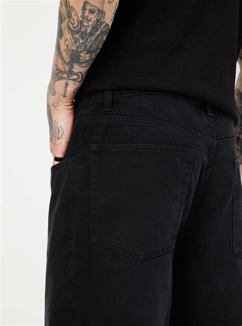 Buy Men Solid Loose Fit Jeans Online at just Rs. 1299.0 - 1000015188501 ...