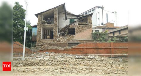 Decode the megaquake with Nat Geo’s ‘Trapped in Nepal’ - Times of India