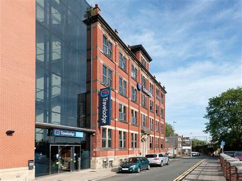TRAVELODGE MACCLESFIELD CENTRAL - Hotel Reviews, Photos, Rate ...