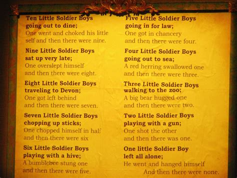 10 Little Soldiers Poem