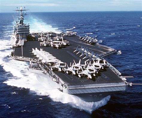 Uss abraham lincoln aircraft carrier making high speed turns and drifting in the atlantic ocean ... - speed of uss abraham lincoln