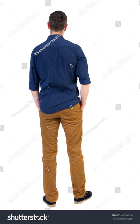 Man Standing Back View 的图像结果