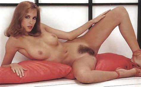 Nikki Fox Nude