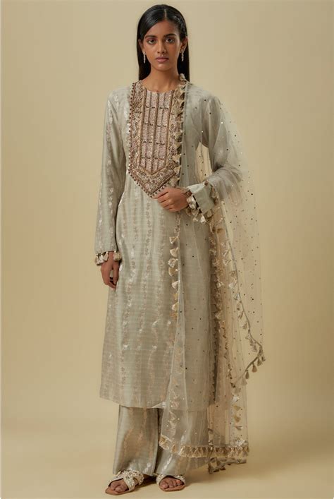 Grey Leaf Brocade Silk Embroidered Yoke Kurta With Palazzo And Mukaish