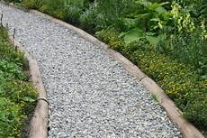 Gartenweg Anlegen Fuer Hobbyhandwerker Kein Schwerer gartenwege planung und materialtipps mein sch 246 ner garten Gartenweg Anlegen Fuer Hobbyhandwerker Kein Schwerer gartenwege planung und materialtipps mein sch 246 ner garten