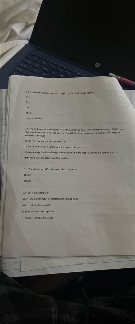 Solved What is the effective nuclear charge, Zeff , ﻿for the | Chegg.com