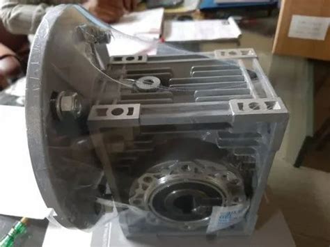Gear Boxes - Parallel Shaft Helical Gearbox/Geared Motor Distributor ...
