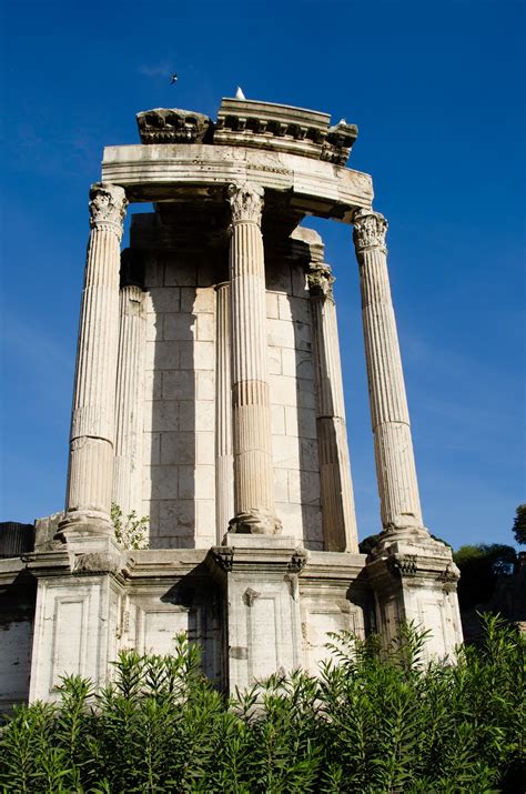 neo polytheist: Pagan Pilgrimage to the Roman Forum