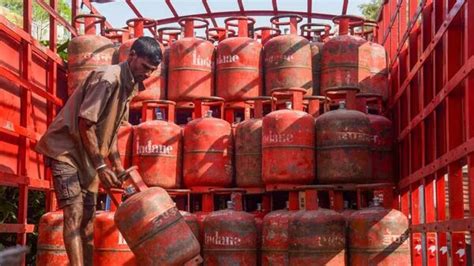 LPG Gas Cylinder Price Cut by ₹51 From September 1, Check Out New Price ...